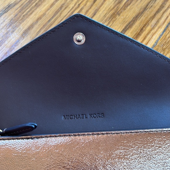 Michael Kors Jet Set Continental envelope  wallet. Metallic Mocha color. NWOT - Picture 6 of 9